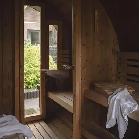 Appartement Bergtraum Im Harz, 18 Gaeste, Sauna, Hottub-pool Braunlage